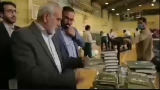 توزیع ۵۰.۰۰۰ بسته معیشتی در حاشیه شهر مشهد مقدس توسط آستان قدس رضوی