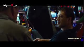 فیلم مبارز ، جر و بحث تامی (تام هاردی) با پدرش برای اتفاقات گذشته