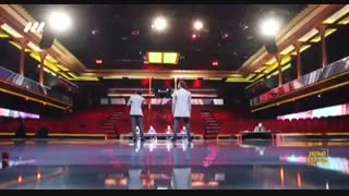 اجرای زیبای محمدامین فراهانی و احمد جعفری در عصر جدید