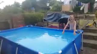 نحوه نصب استخر پیش ساخته به صورت روکار