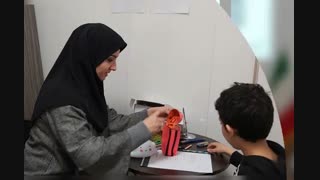 زهرا وحیدی درمانگر کودک و نوجوان در تهران