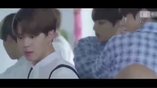 وقتی نامجون گند میزنه میندازه تقصیر یونگی