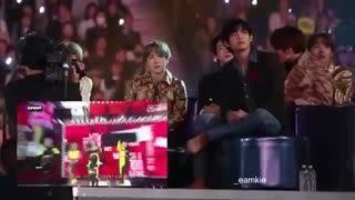 [HD] BTS Reaction to Mamamoo at MAMA 2019 (Full) اونایی که آرمی هستند یه کامنت بزارند بنویسند army❤طرفدارای بی تی اس بدویین