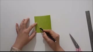 مدارس جوانه های مشهد خانم غلامی تدریس هنر خلاقیت با مقوا