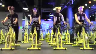 موزیک ویدئو 1.2.3از B.I.G ورژن 스피닝  ( بی آی جی )